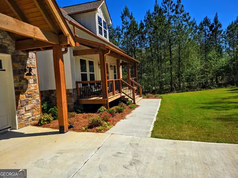 Exterior - 136 Rainey Rd, Temple, GA 30179 photo 9 of 28