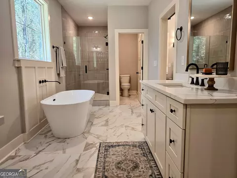 Bath - 136 Rainey Rd, Temple, GA 30179 photo 4 of 8