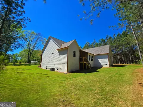 Exterior - 136 Rainey Rd, Temple, GA 30179 photo 24 of 28