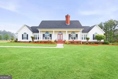 521 Ten Mile Rd, Fitzgerald, GA 31750