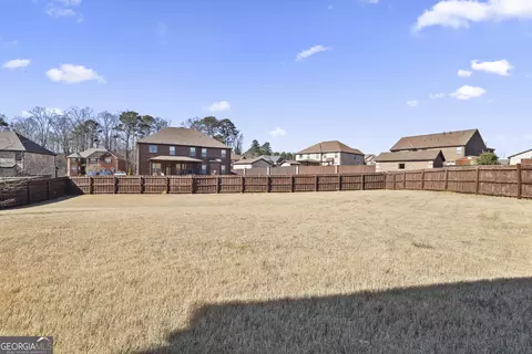 Exterior - 200 Snow Bird Dr, Hampton, GA 30228 photo 2 of 6