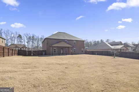 Exterior - 200 Snow Bird Dr, Hampton, GA 30228 photo 4 of 6