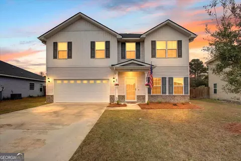 245 Alcott Cir, Hinesville, GA 31313