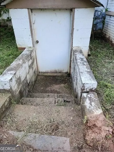 3874 Rex Cir, Rex, GA 30273 photo 4