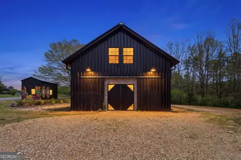 356 W Oak Grove Rd NW, Adairsville, GA 30103