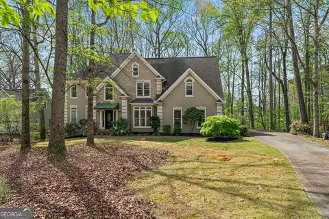 2679 Moon Cabin Dr, Powder Springs, GA 30127