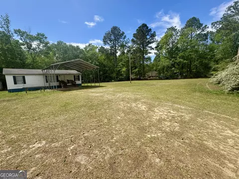 Exterior - 877 W Rushing Rd, Register, GA 30452 photo 3 of 7