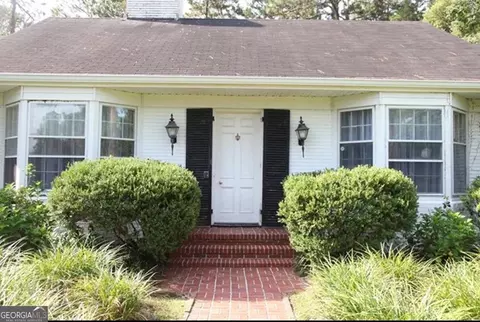 220 13th Ave SE, Moultrie, GA 31768