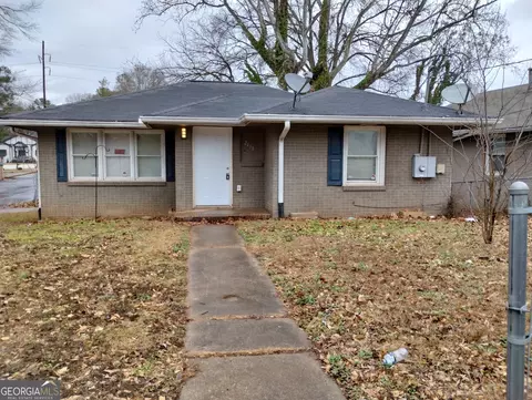 2438 Lynn Iris Dr, Decatur, GA 30032