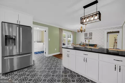 Kitchen - 261 Oak Valley Rd, Toccoa, GA 30577 photo 1 of 6