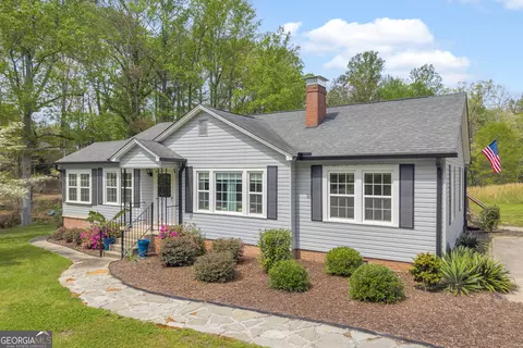 261 Oak Valley Rd, Toccoa, GA 30577