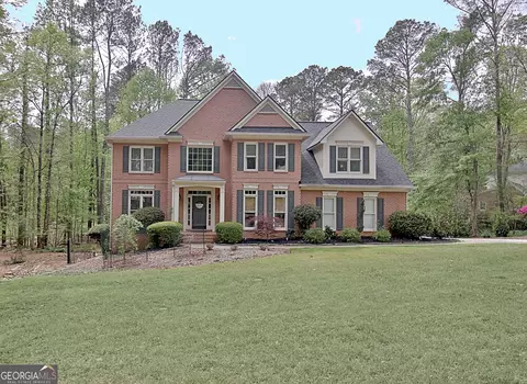 205 Woodcreek Ln, Fayetteville, GA 30215