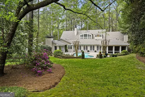 2555 Arden Rd NW, Atlanta, GA 30327