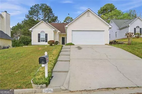 5639 Isleworth Ct, Atlanta, GA 30349