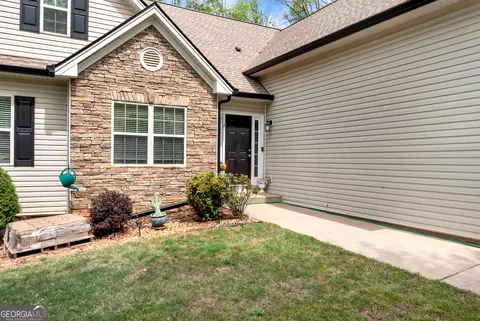 232 Cypress Dr, Jefferson, GA 30549