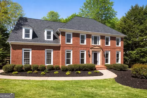 710 Leeds Garden Ter, Alpharetta, GA 30022