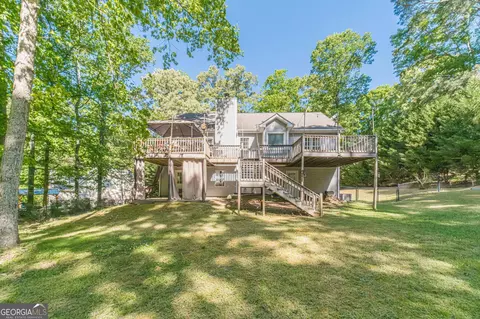 Exterior - 3060 Summit Ln, Monroe, GA 30655 photo 10 of 12