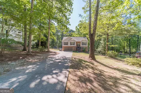 Exterior - 3060 Summit Ln, Monroe, GA 30655 photo 6 of 12