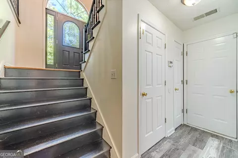 Entry Way - 3060 Summit Ln, Monroe, GA 30655 photo 2 of 3