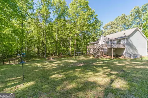 Exterior - 3060 Summit Ln, Monroe, GA 30655 photo 9 of 12