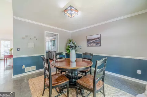Dining - 3060 Summit Ln, Monroe, GA 30655 photo 3 of 4