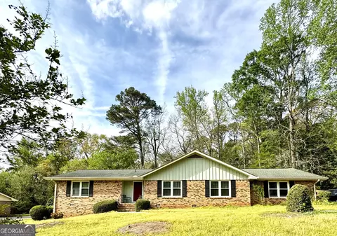 5130 Lost Dutchman Dr, Lithonia, GA 30038