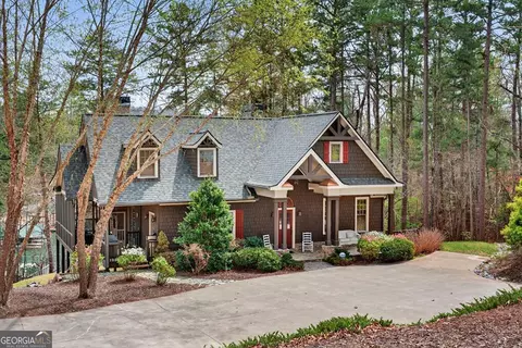 127 Azure Pt, Blue Ridge, GA 30513