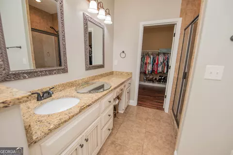 Bath - 301 Old Windmill Rd, Perry, GA 31069 photo 8 of 12