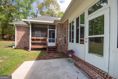 Exterior - 301 Old Windmill Rd, Perry, GA 31069 photo 23 of 34