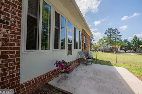 Exterior - 301 Old Windmill Rd, Perry, GA 31069 photo 25 of 34