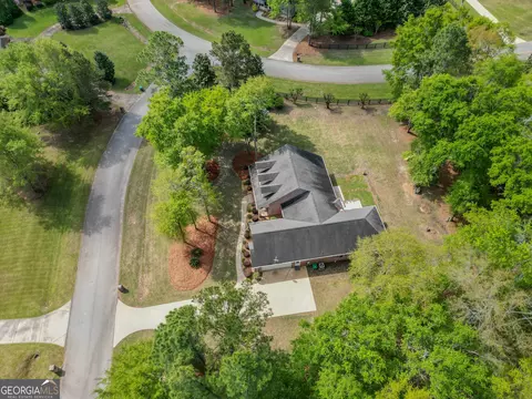 View/Area - 301 Old Windmill Rd, Perry, GA 31069 photo 3 of 7
