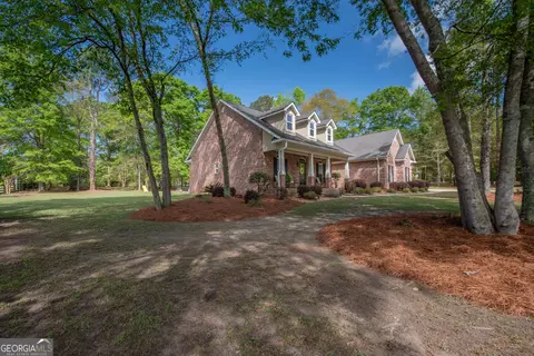 Exterior - 301 Old Windmill Rd, Perry, GA 31069 photo 7 of 34