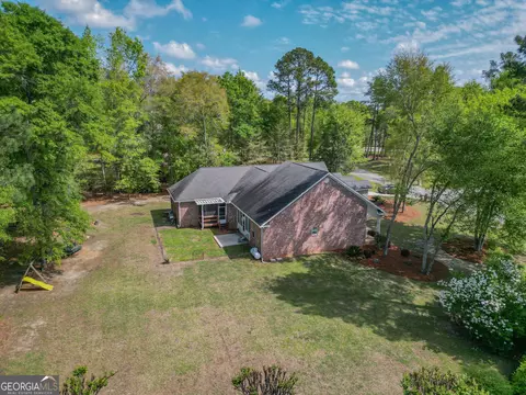 Exterior - 301 Old Windmill Rd, Perry, GA 31069 photo 3 of 34