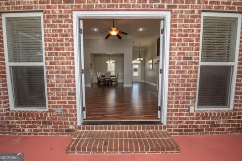 Entry Way - 301 Old Windmill Rd, Perry, GA 31069 photo 7 of 7