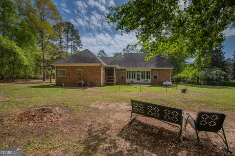 Exterior - 301 Old Windmill Rd, Perry, GA 31069 photo 26 of 34