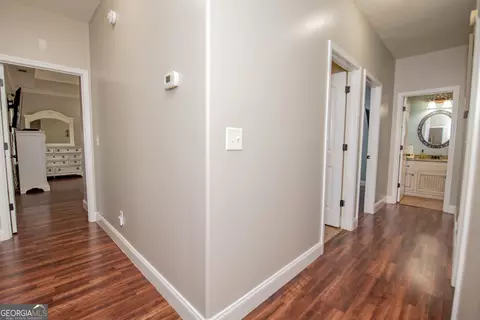 Entry Way - 301 Old Windmill Rd, Perry, GA 31069 photo 6 of 7