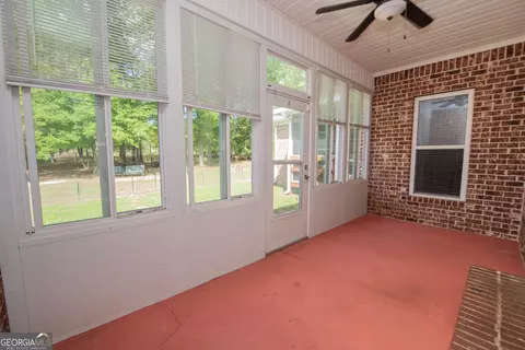 Exterior - 301 Old Windmill Rd, Perry, GA 31069 photo 19 of 34