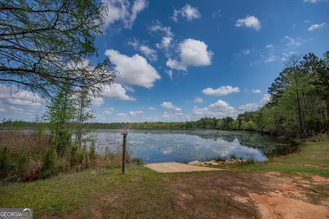 View/Area - 301 Old Windmill Rd, Perry, GA 31069 photo 6 of 7