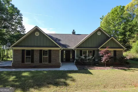 75 Dinsmore Dr, Colbert, GA 30628
