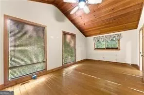 Entry Way - 773 Shorewood Cir, Toccoa, GA 30577 photo 11 of 16