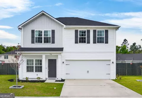 425 Brightleaf Cir, Hinesville, GA 31313