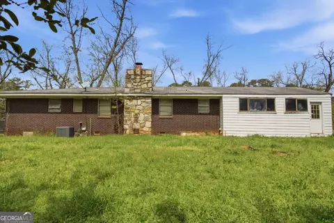 Exterior - 2521 Fairview Rd, Covington, GA 30016 photo 2 of 5