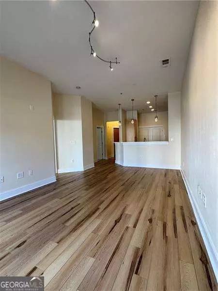 799 Hammond Dr #113, Atlanta, GA 30328