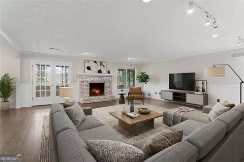 1410 Dallas Cir SW, Marietta, GA 30064