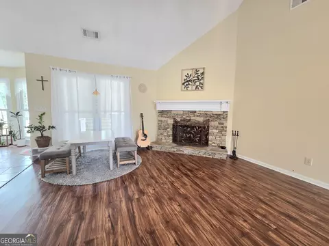 Living - Undisclosed, Dacula, GA 30019 photo 1 of 3