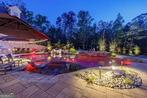 Exterior - 4256 Alba Ln, Buford, GA 30519 photo 17 of 17