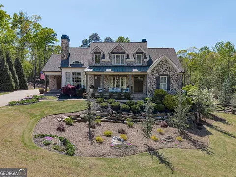 Exterior - 4256 Alba Ln, Buford, GA 30519 photo 1 of 17