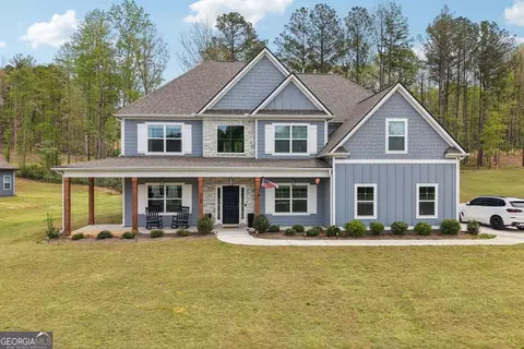 72 Sanders Xing, Newnan, GA 30263