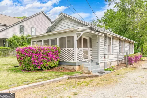 3104 Jackson St, Hapeville, GA 30354