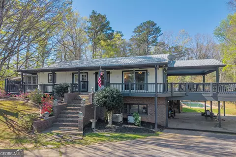 108 Dodge Ln, Lakemont, GA 30552